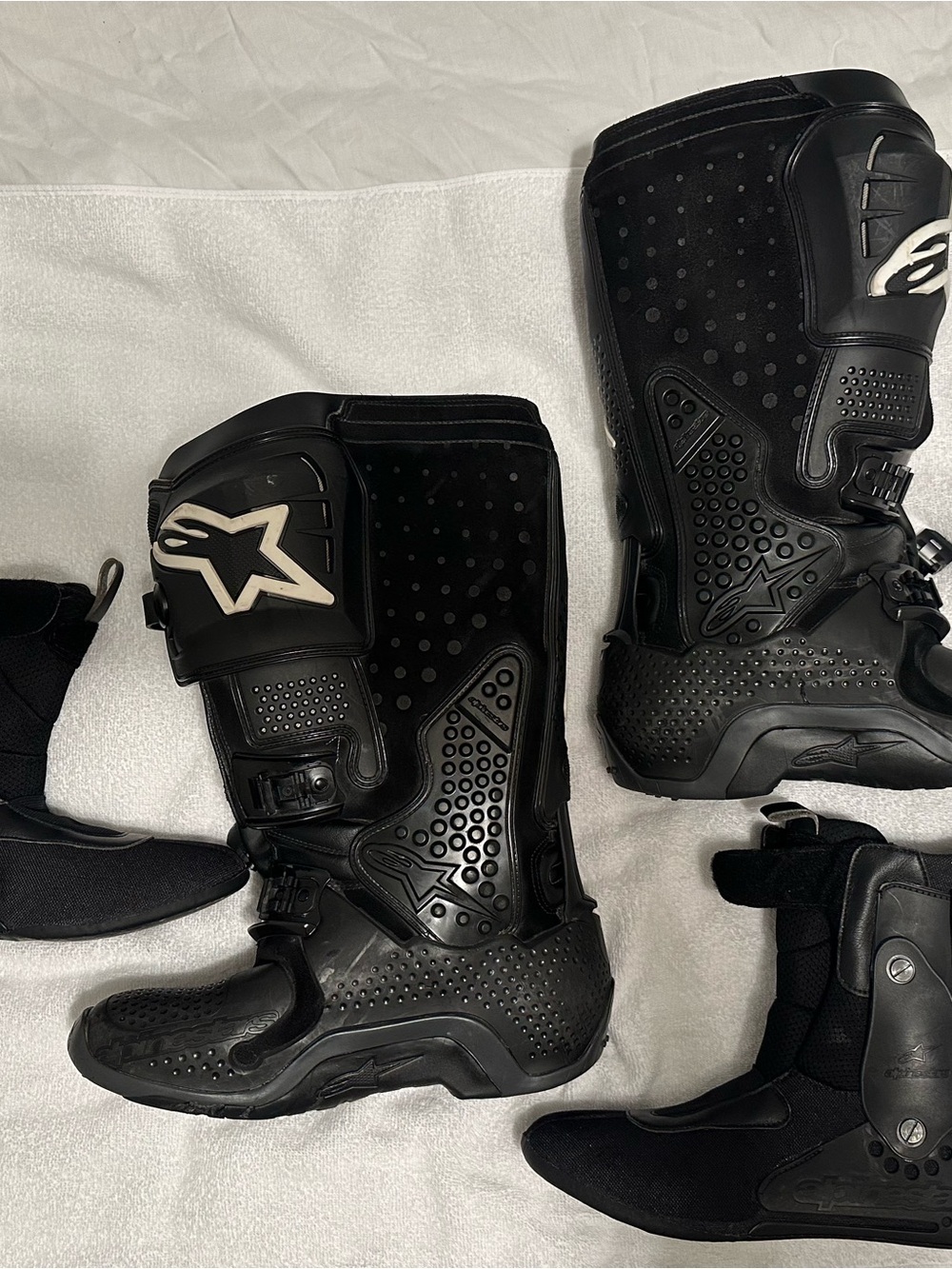 Alpinestars Tech 10 - Good Condition (Size 11)